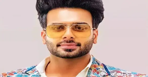 Mankirt Aulakh Early-Life And Career